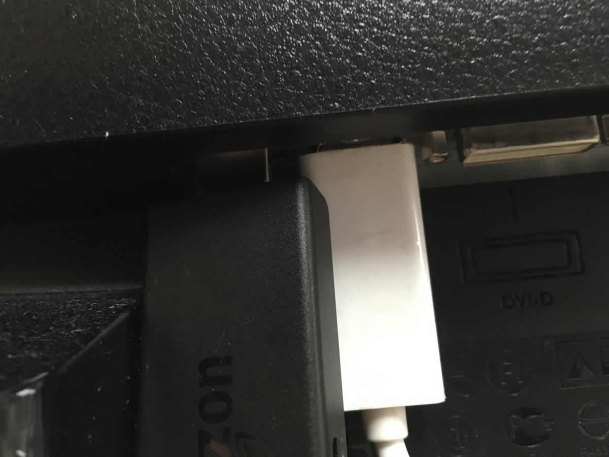 Fire TV Stickは、HDMI端子に直差しできない場合がある